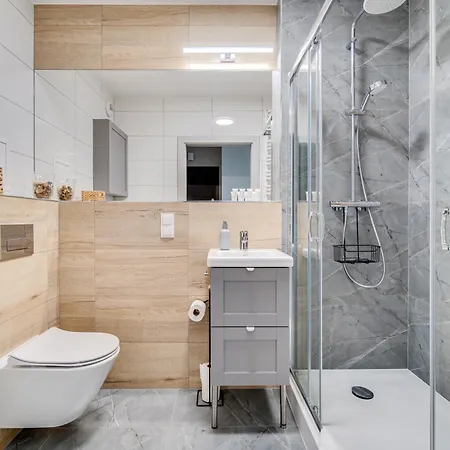 Jednosci Narodowej 248 By Homeprime * Wroclaw