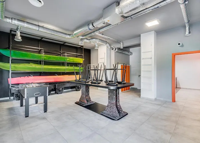 Jednosci Narodowej 248 By Homeprime *