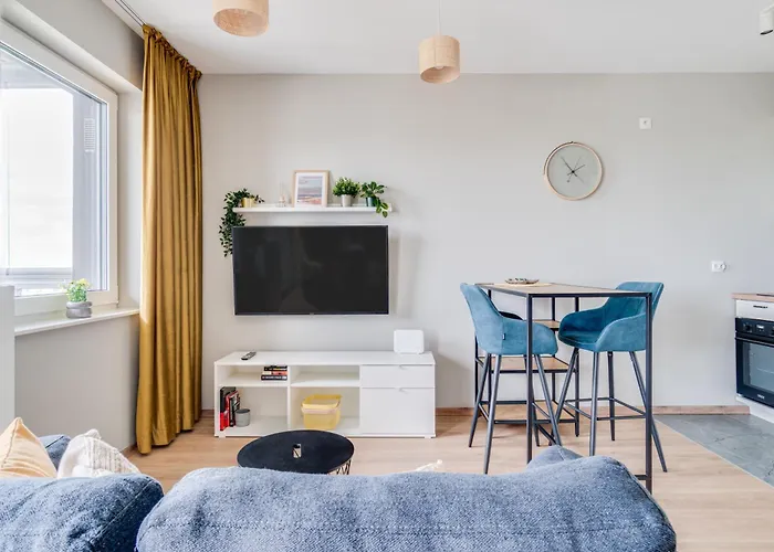 Jednosci Narodowej 248 By Homeprime Wrocław